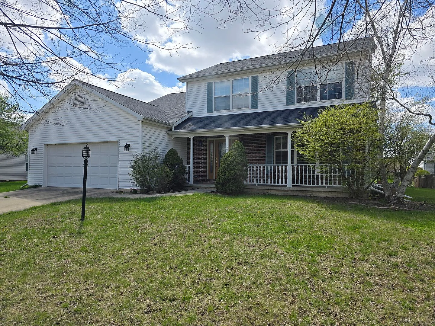 503 Van Buren St photo 1