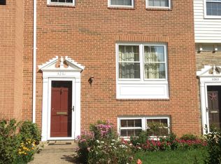 3261 Victor Cir, Annandale, VA 22003
