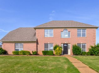 4916 Harvest Park Dr, Memphis, TN 38125