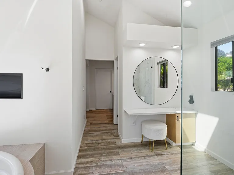 1539 San Miguel Ave — Photo 33