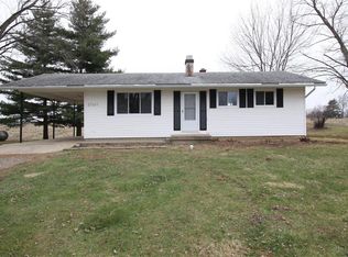 27507 Orchard Ln, Godfrey, IL 62035