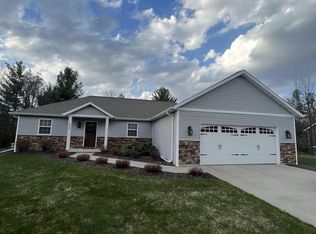 4900 Whitetail Dr, Stevens Point, WI 54482