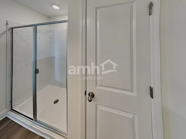 5968 Pinewood Estates Dr — Photo 12