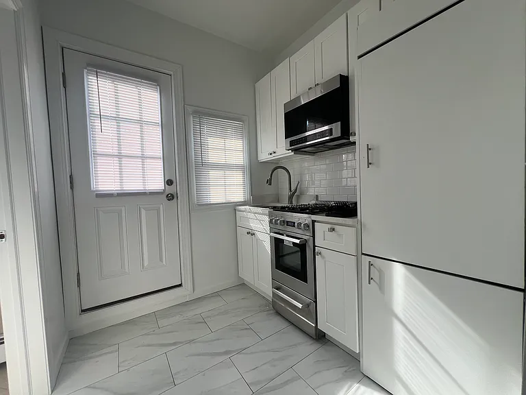 255 Lafayette Pl #2 — Photo 2