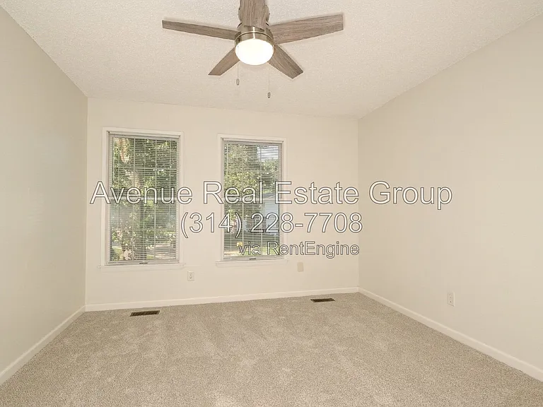 2268 Kittridge Ct — Photo 14