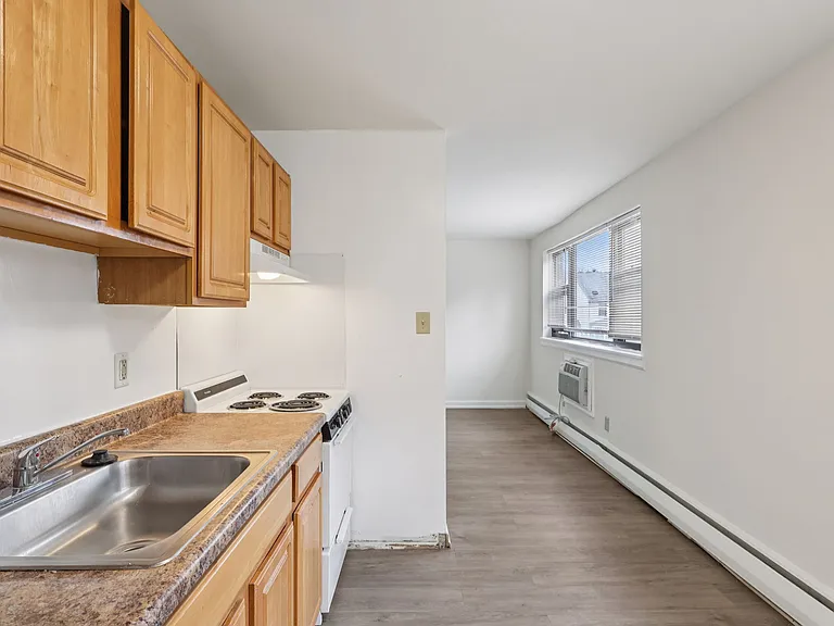 Springfield Green Apartments — Photo 55