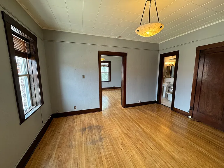 313 1/2 S Osage Ave — Photo 19