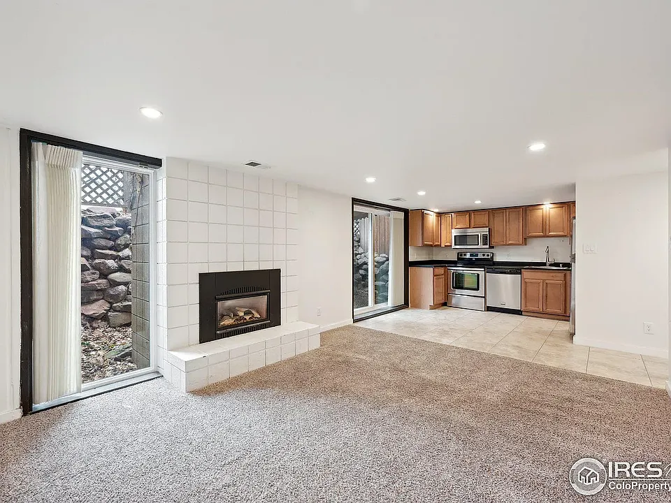 1250 Cedar Ave #3
