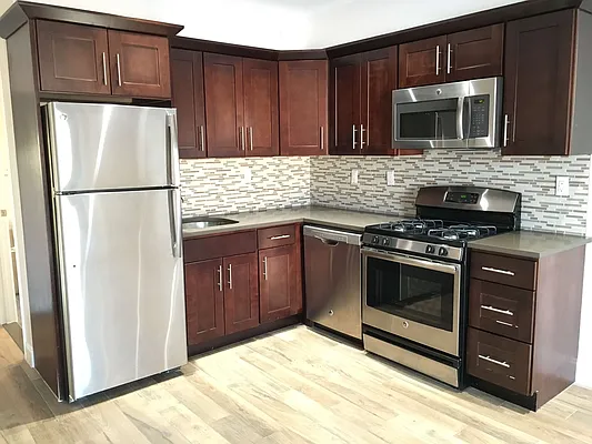 Rented by NY Space Finders Inc. | media 1