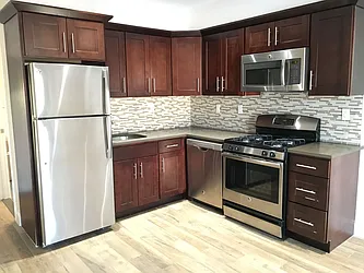 Rented by NY Space Finders Inc.