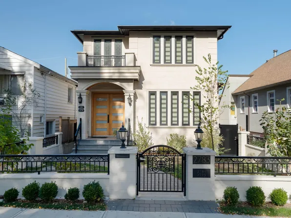 2783 E 27th Ave, Vancouver, BC V5R 1N4