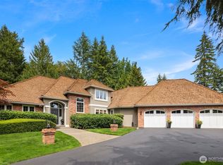 22008 NE 66th Pl, Redmond, WA 98053