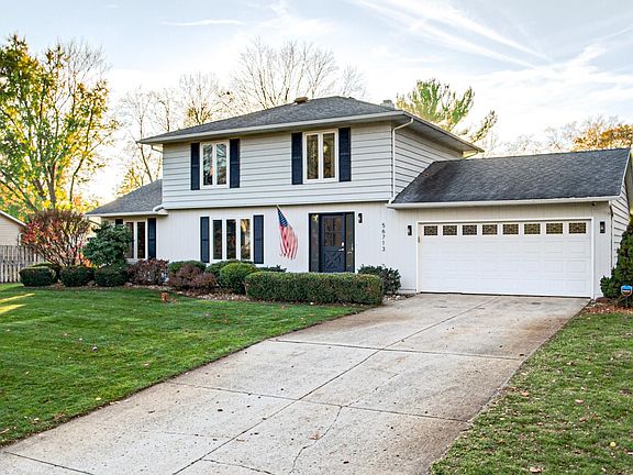 2nd image of 56713 Pinecrest Dr