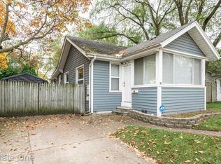 95 W Hudson Ave, Madison Heights, MI 48071