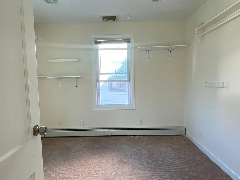 18 Temple St #2 — Photo 5