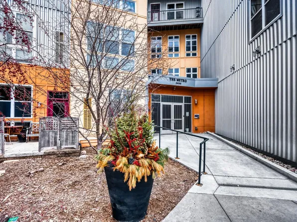 2650 University Ave W APT 104, Saint Paul, MN 55114
