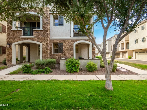 2733 S BALSAM Drive, Gilbert, AZ 85295