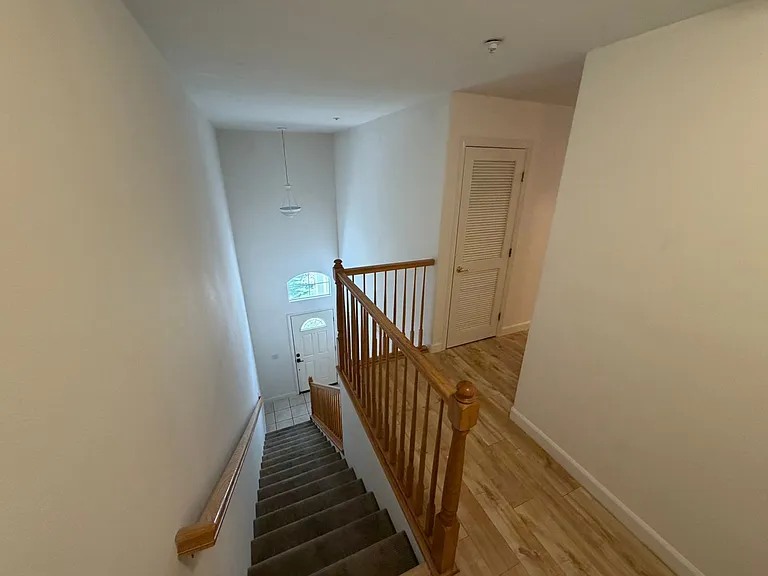 50 Corrietta Ct — Photo 11