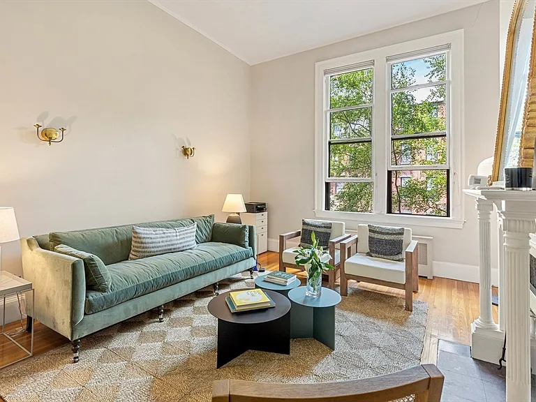 207 Commonwealth Ave #4 — Photo 2