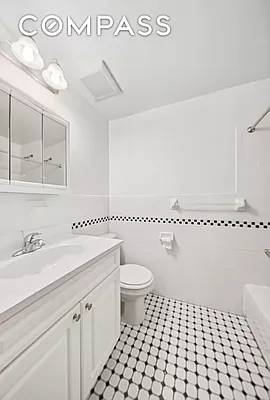 Rented by Compass | media 4