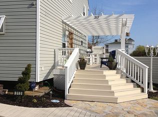 313 Shad Ln, Virginia Beach, VA 23456