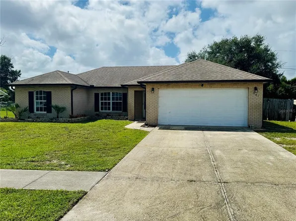 941 Wilmington Dr, Deltona, FL 32725