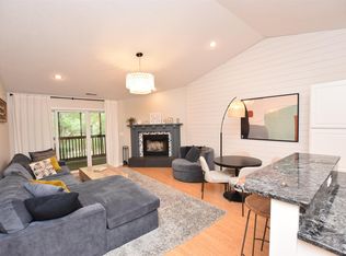 9604 S Bay Pointe Ct #2, Bloomington, IN 47401