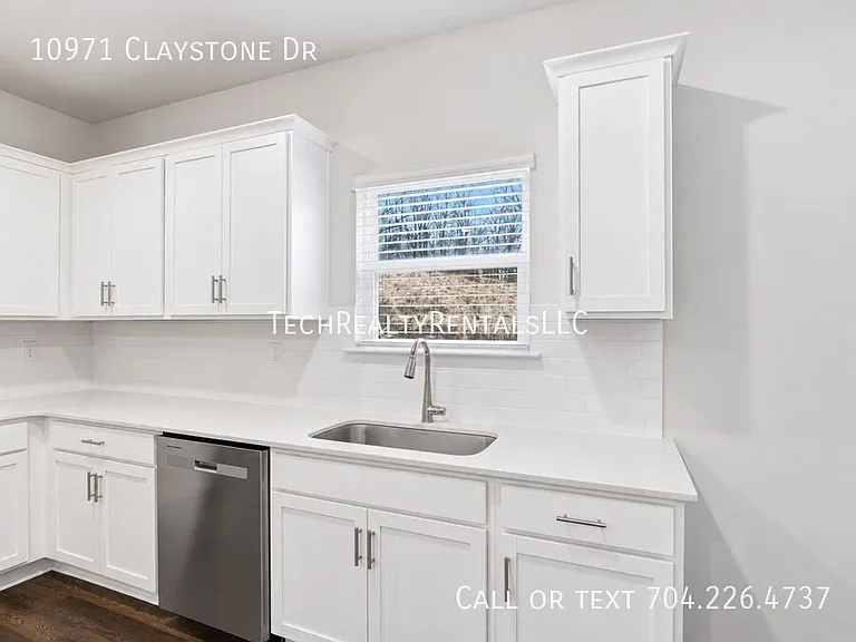 10971 Claystone Dr — Photo 5