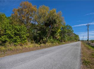900 G Rd, Labelle, FL 33935