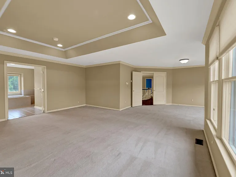 19 Meadowlark Dr — Photo 31