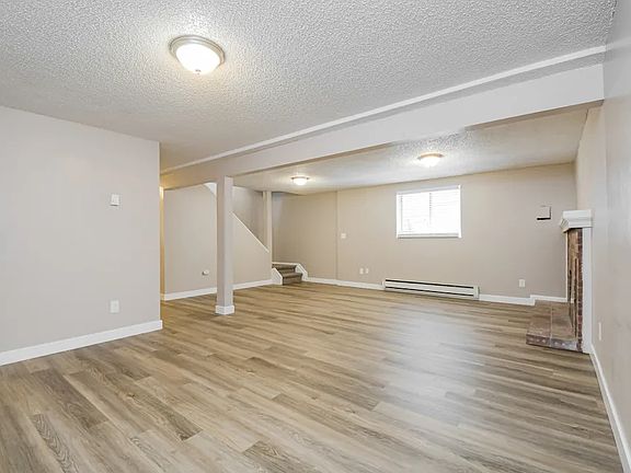 5th image of 3865 W Ivanhoe St