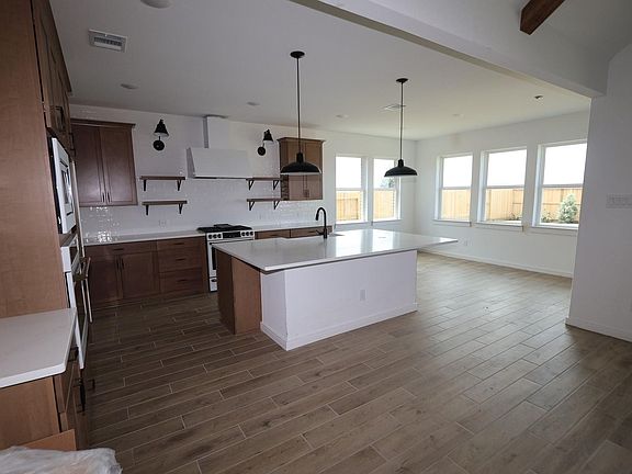 2nd image of 12402 Old Fashion Cir