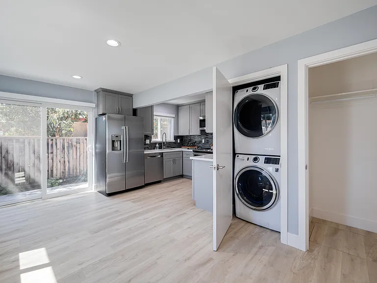 1371 S Wolfe Rd #3 — Photo 8