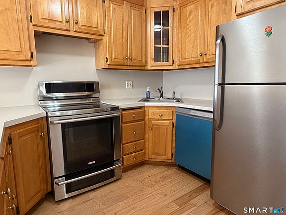 3rd image of 695 Cypress Road #695