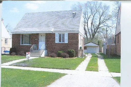 17715 Walter St photo 1