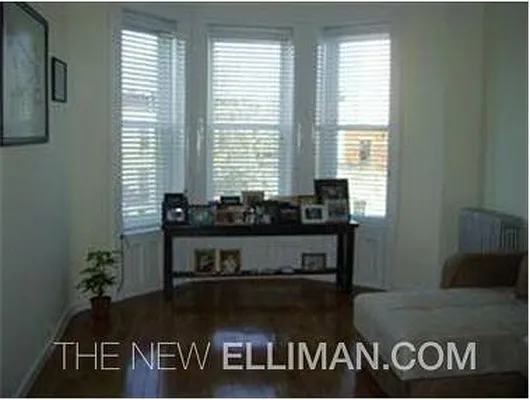 Rented by Douglas Elliman | media 8