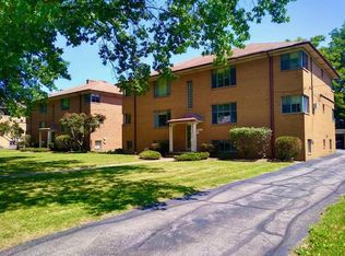 3805 W 152nd St APT 1, Cleveland, OH 44111