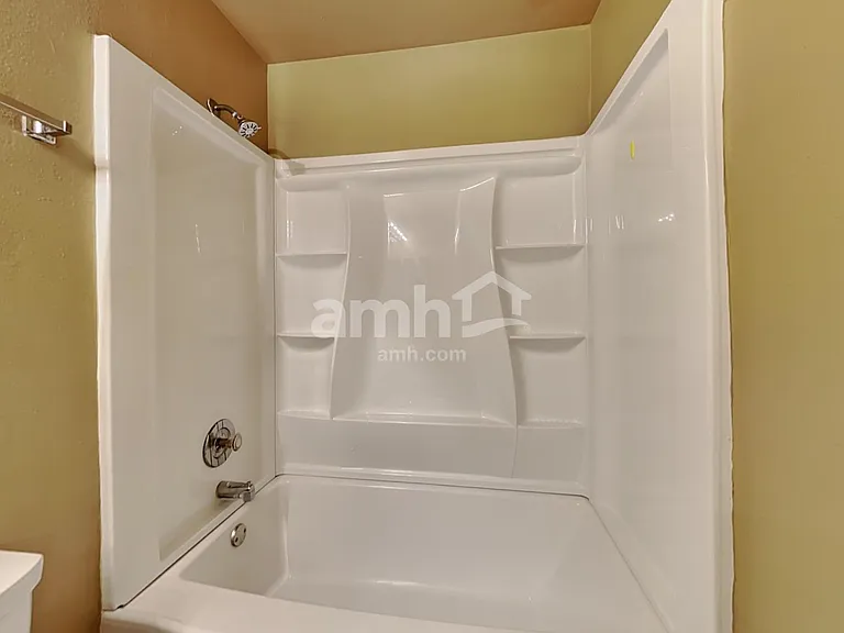 11224 Cypress Leaf Dr — Photo 16