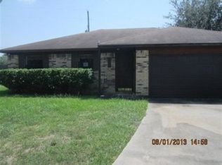 9175 Mockingbird Ln, Beaumont, TX 77707