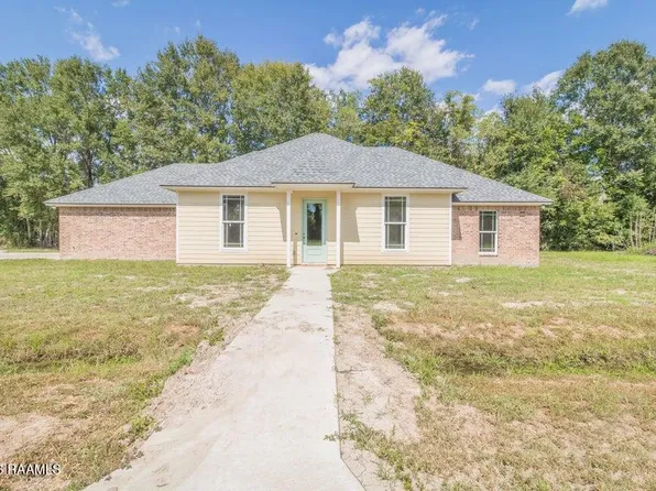 1026 Timber Trails Rd, Breaux Bridge, LA 70517