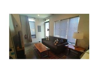 828 25th Ave S #B, Seattle, WA 98144