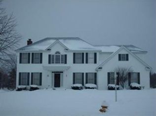 6665 Ayleshire Dr, Solon, OH 44139