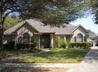 311 Gulfton Dr, Portland, TX 78374