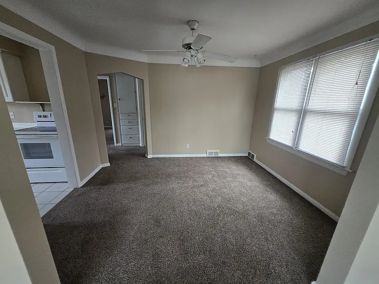 508 W Twelve Mile Rd #508 — Photo 14