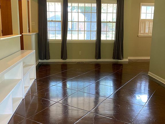 Large Living Area