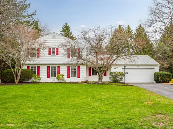 703 Hightower Way, Webster, NY 14580