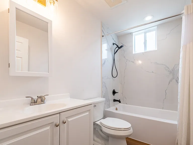 1481 Pomona Ave — Photo 16