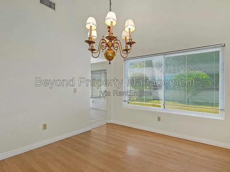 8845 Sparren Way — Photo 4