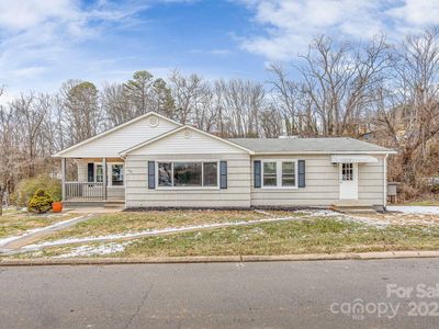 133 Ferguson St, Canton, NC, 28716