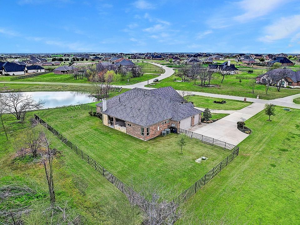 261 Chisholm Ranch Dr, Rockwall, TX 75032 MLS 20557739 Zillow